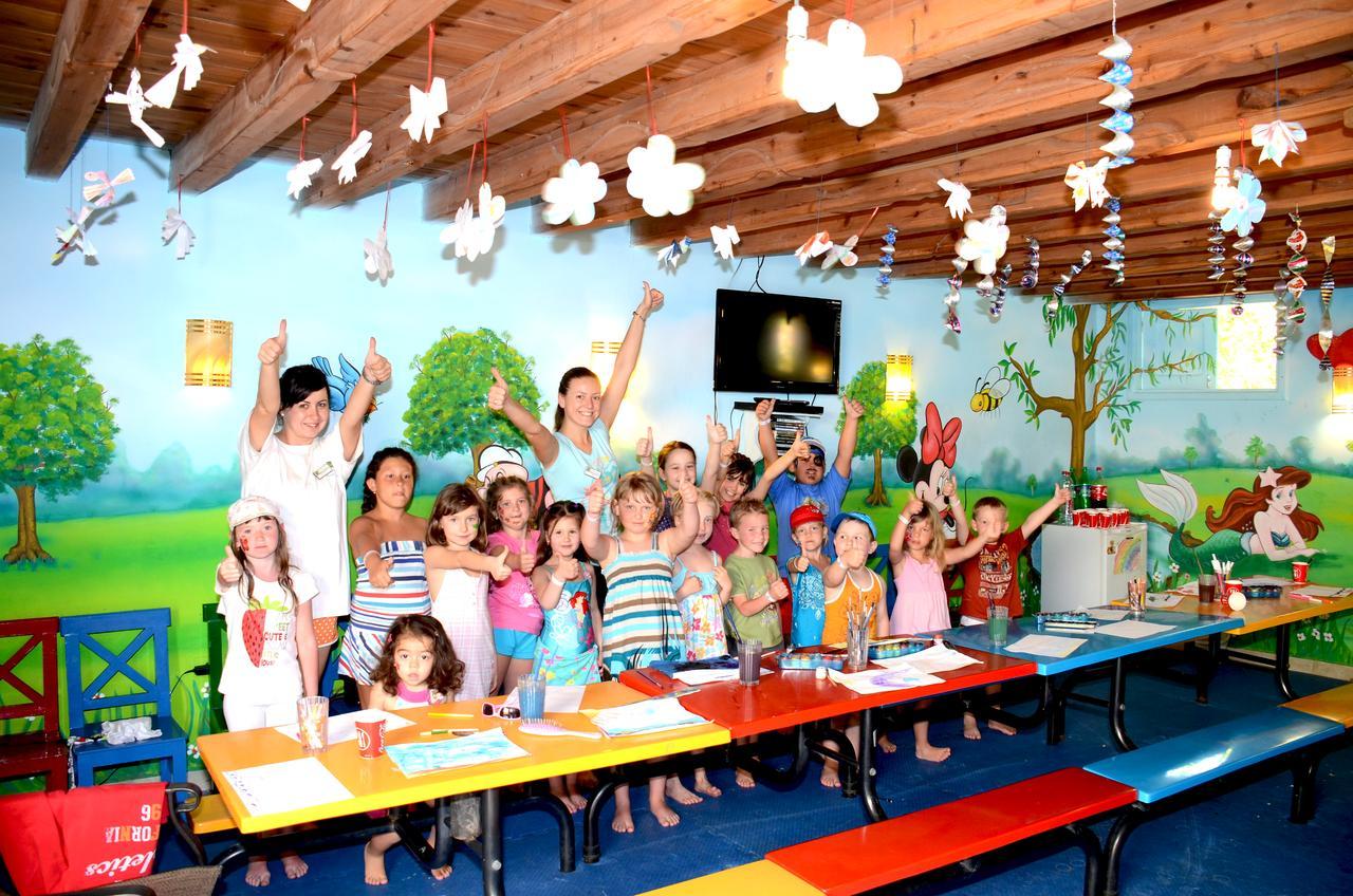 Rehana Royal Beach Resort - Aquapark & Spa - Family & Couples Only - Premium Ultra All-Inclusive 24H Sharm El-Sheikh Exterior foto